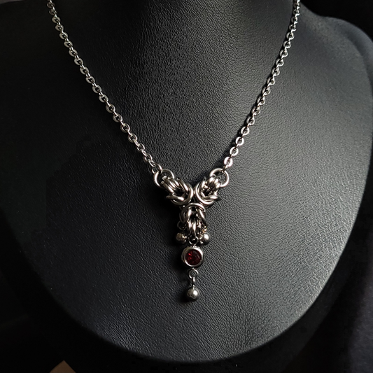 HAWTHORN Necklace