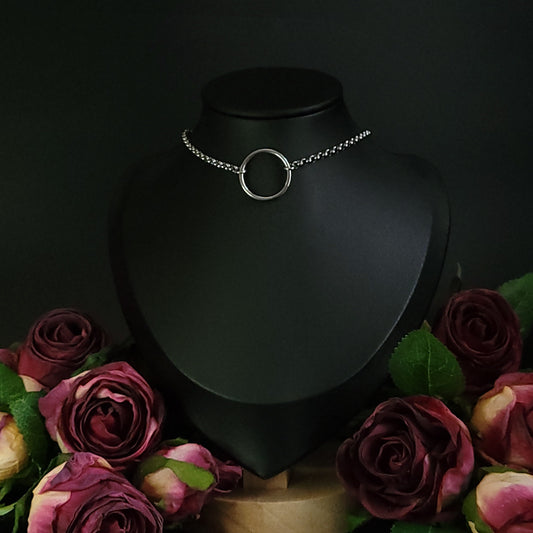 O Ring Choker Necklace