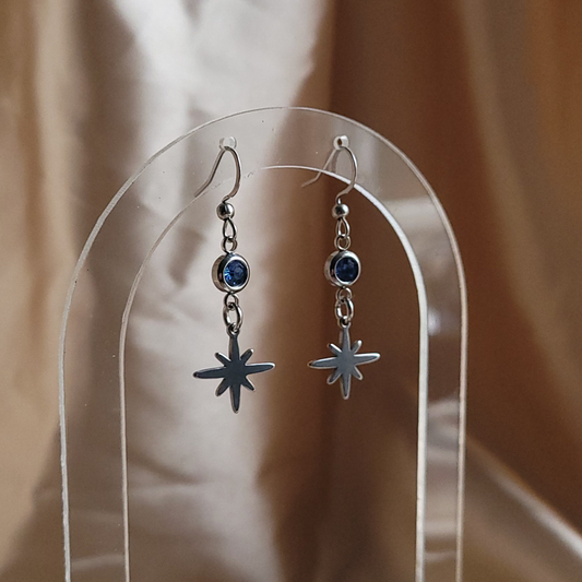 ASTRID Star Earrings